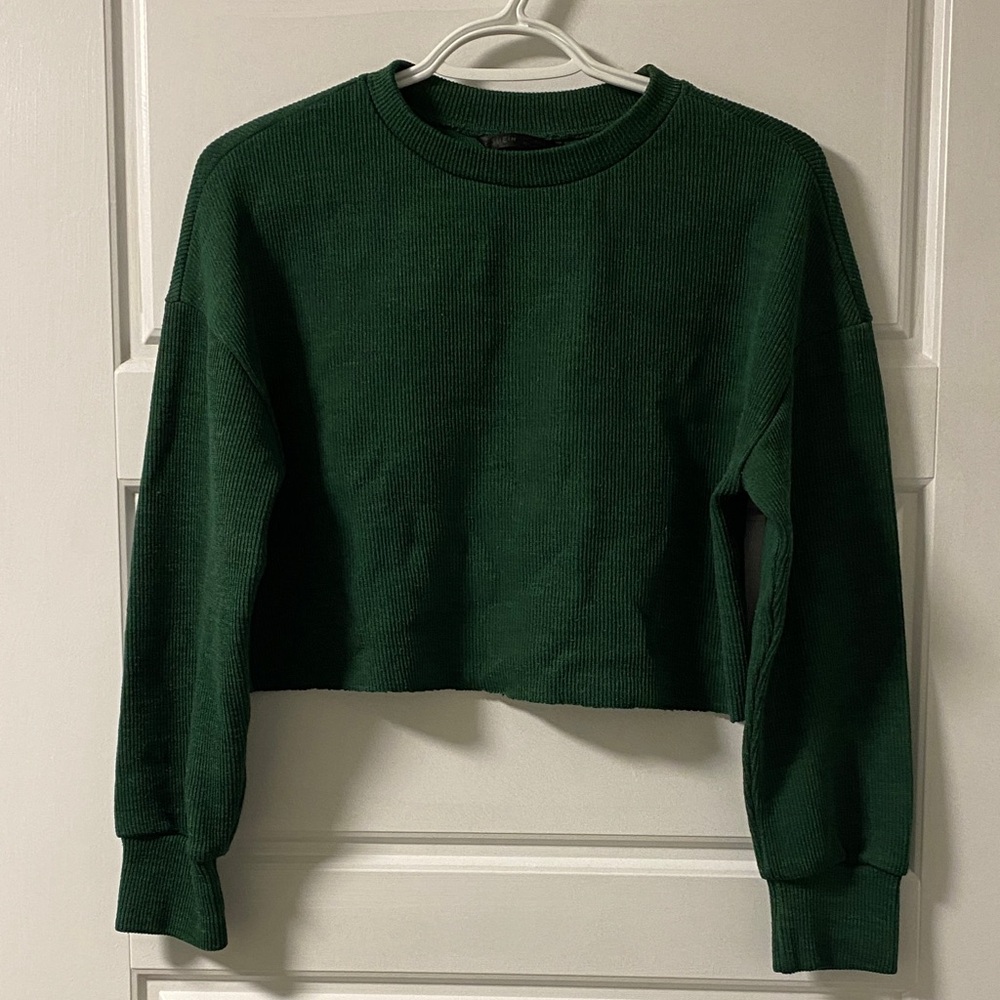 Green Cropped Sweater Top